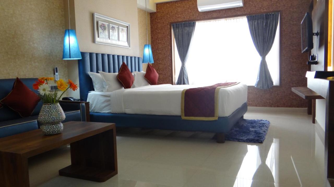 Arna Hotel Devanahalli Екстериор снимка
